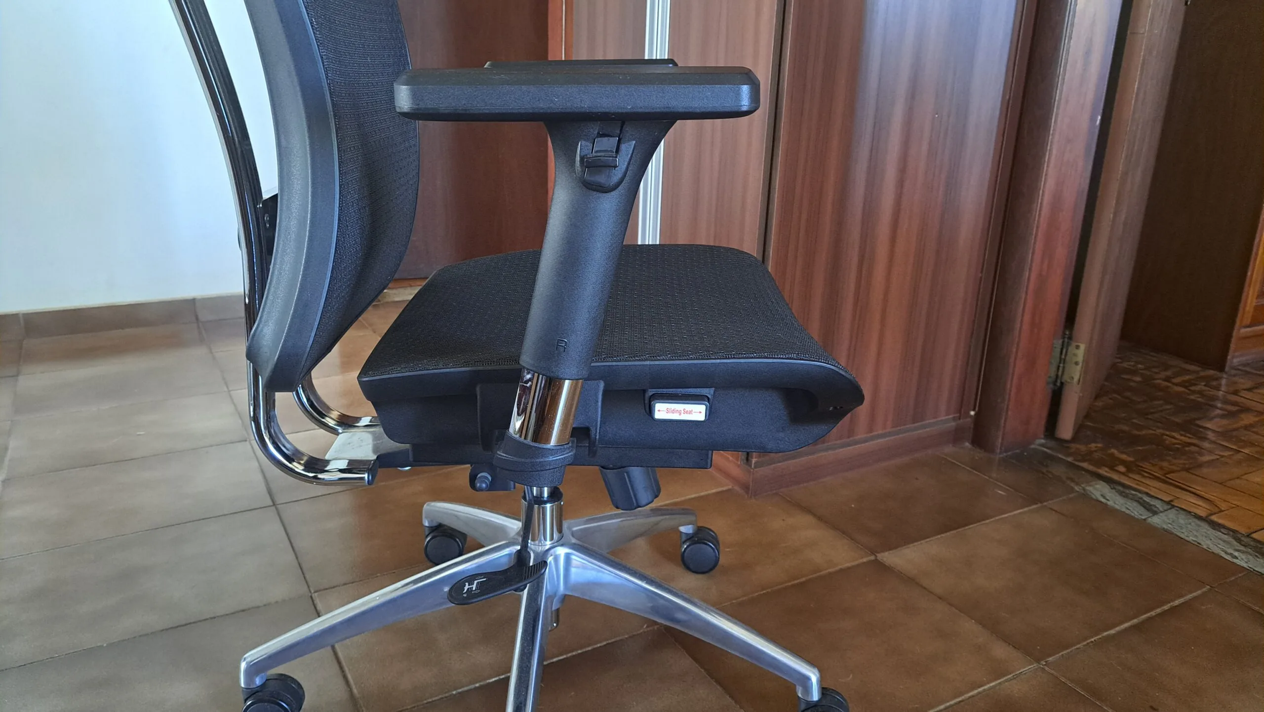 Assento deslizável da DT3 Moira / Comfy Caprice