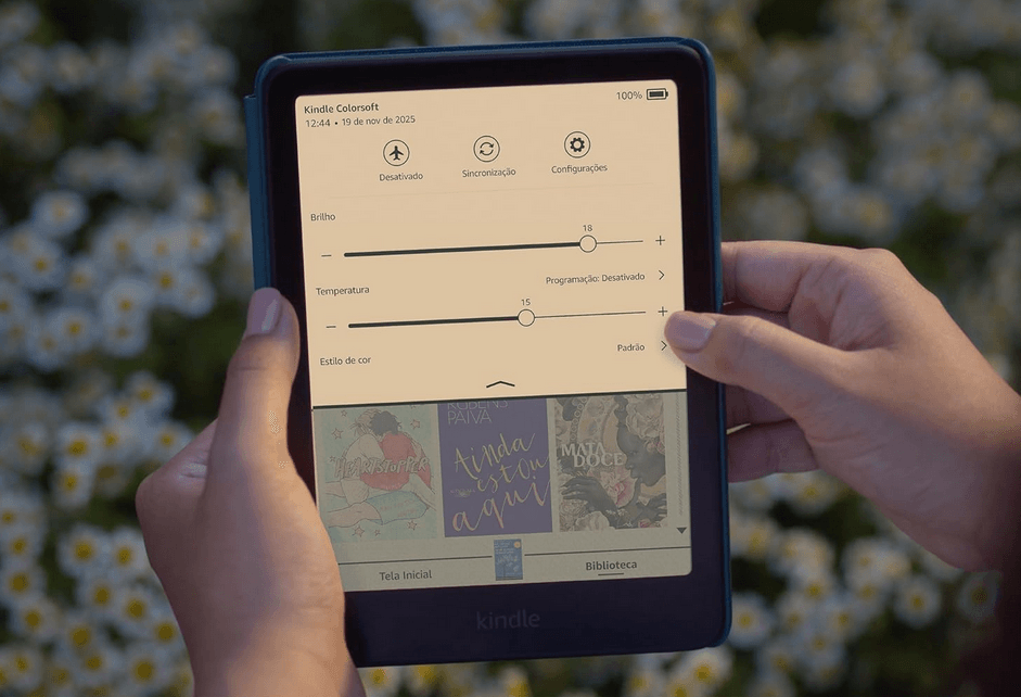 Qual o melhor Kindle para comprar? Guia completo com prós e contras de cada modelo da linha atual (agora com o Kindle Colorsoft)
