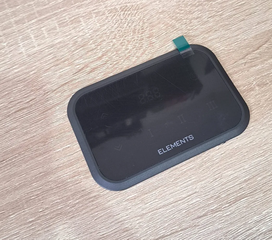 Como montar mesa com regulagem de altura elétrica Misch Pro - Instalação do display digital