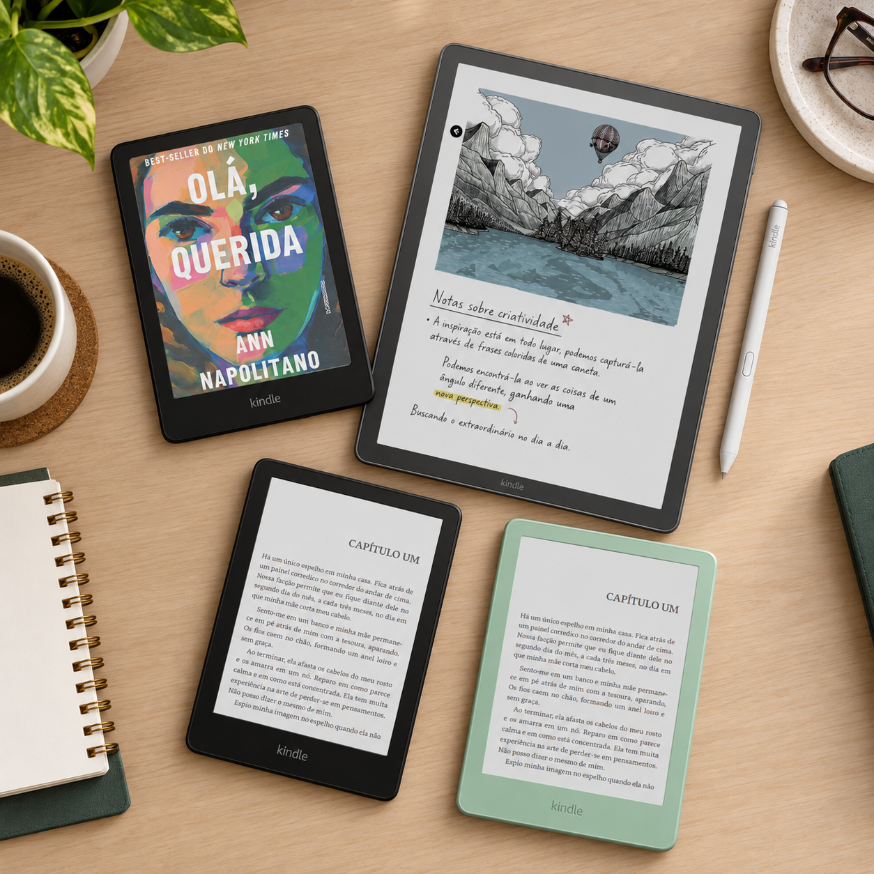 Vários modelos do Kindle sobre a mesa, incluindo Kindle Colorsoft, Kindle Scribe Colorsoft, Paperwhite e Kindle na cor verde. Qual Kindle comprar?